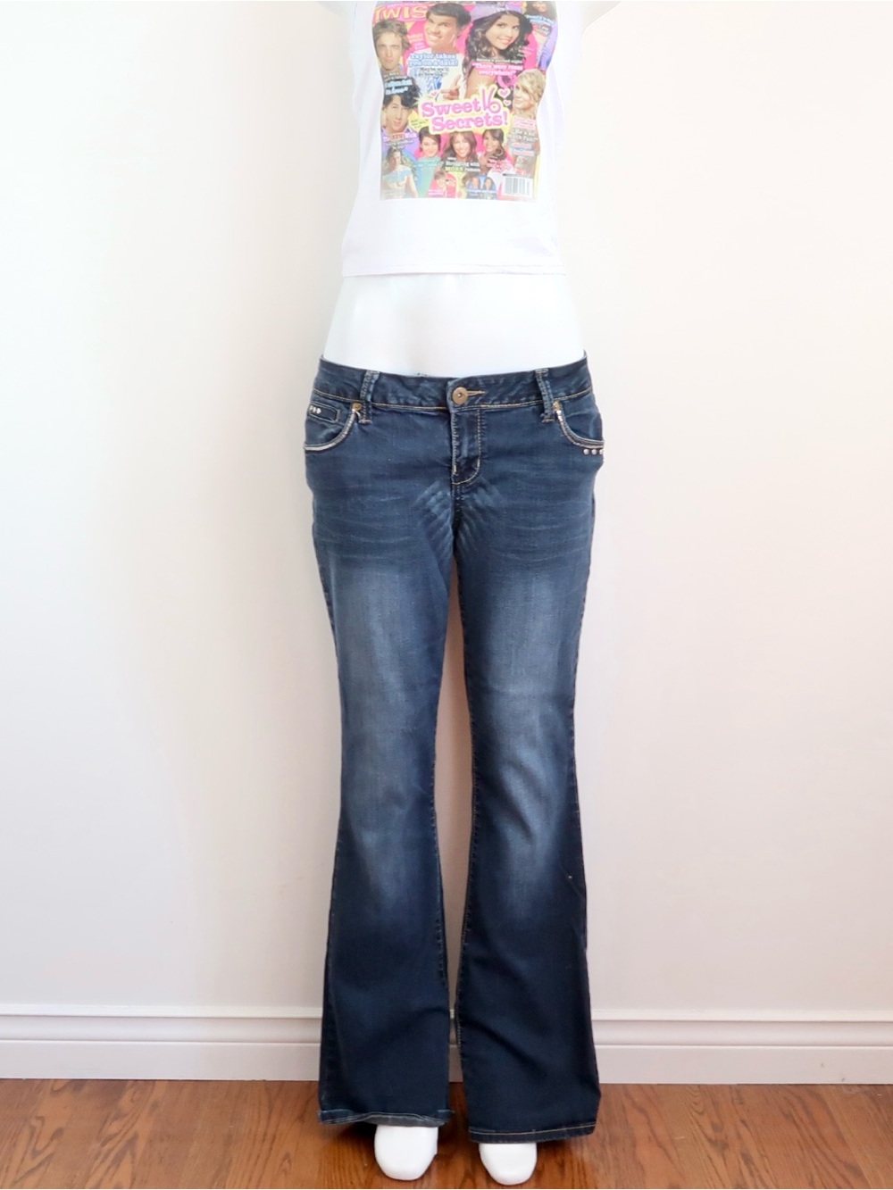 Low rise Dark Blue Flared Jeans with Subtle Fading